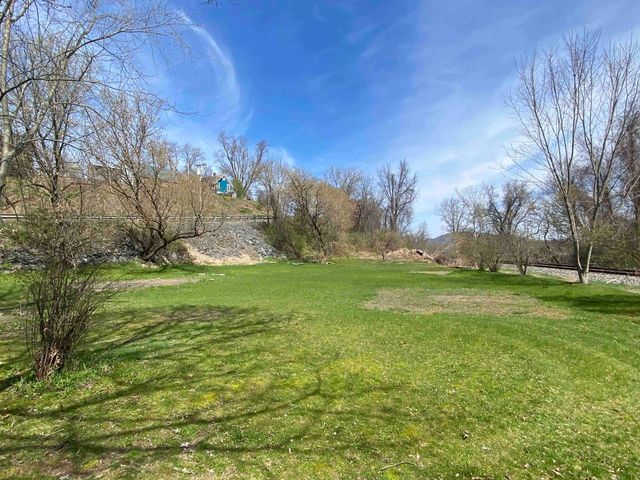 5362 US Route 5, Westminster, VT 05158