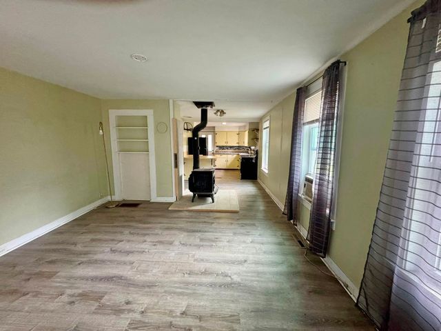 5362 US Route 5, Westminster, VT 05158