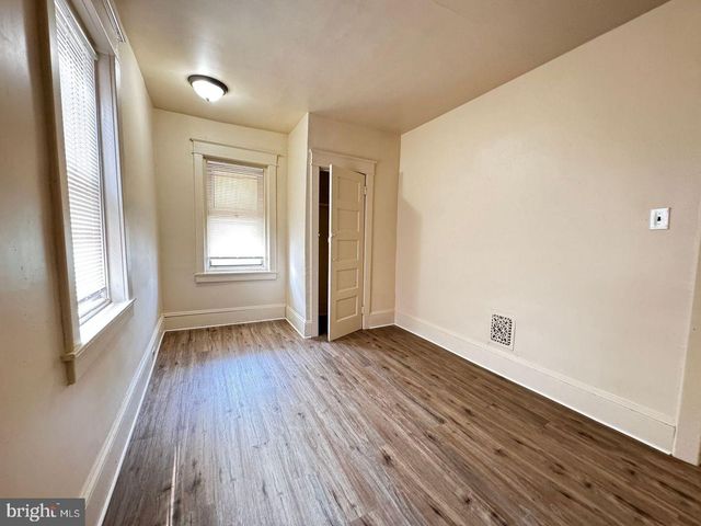 930 MCDOWELL AVE, Chester, PA 19013
