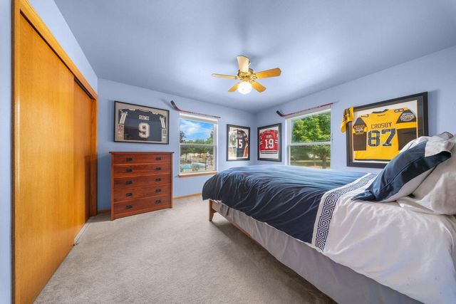 2336 N University DRIVE, Waukesha, WI 53188