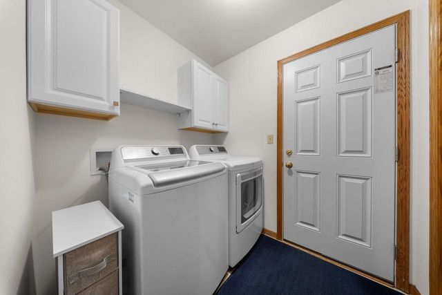2336 N University DRIVE, Waukesha, WI 53188