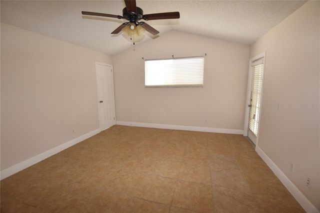 6952 KNIGHTSWOOD DRIVE, Orlando, FL 32818