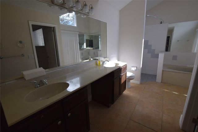 6952 KNIGHTSWOOD DRIVE, Orlando, FL 32818