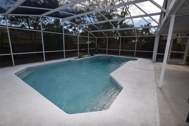 6952 KNIGHTSWOOD DRIVE, Orlando, FL 32818