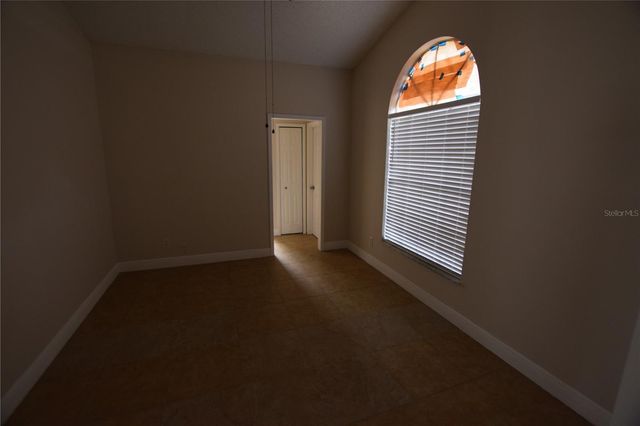 6952 KNIGHTSWOOD DRIVE, Orlando, FL 32818