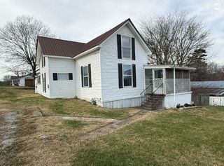 102 S Church Street, Alexandria, TN 37012