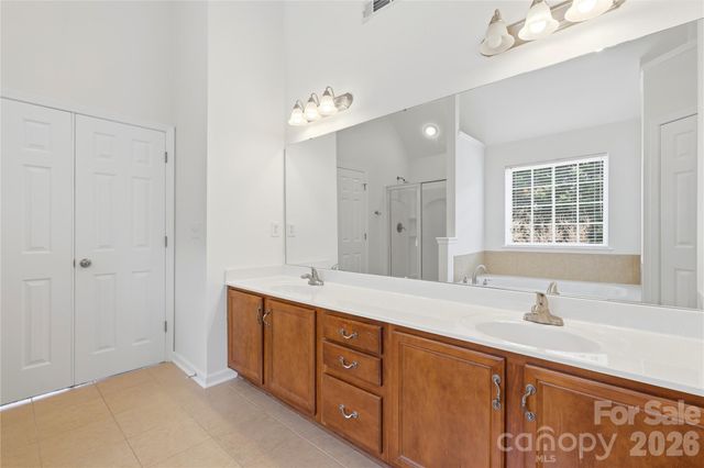 105 Summer Breeze Court, Statesville, NC 28677