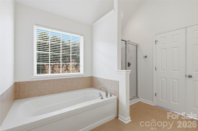 105 Summer Breeze Court, Statesville, NC 28677