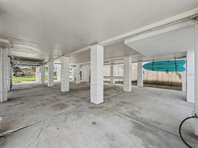 1899 SHORE ACRES BOULEVARD NE, St Petersburg, FL 33703