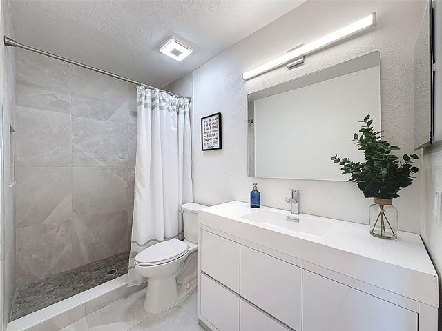 1899 SHORE ACRES BOULEVARD NE, St Petersburg, FL 33703