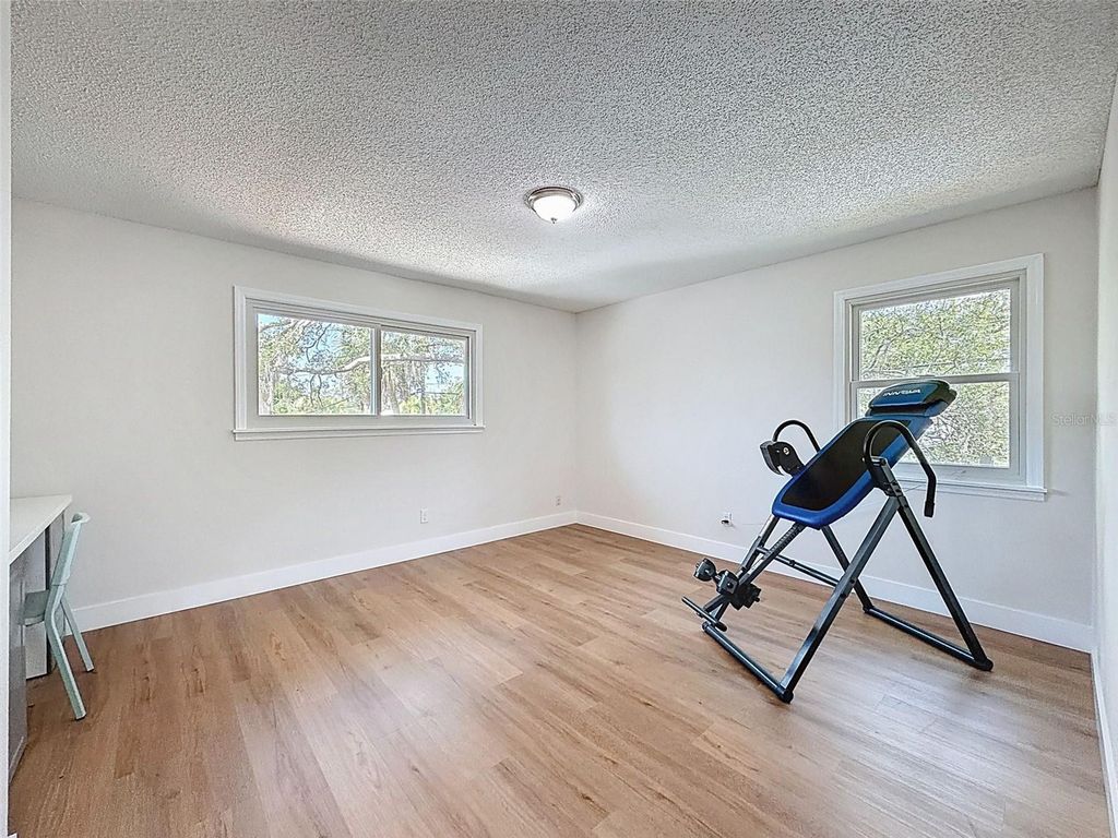 Image 20 of property listing at 1899 SHORE ACRES BOULEVARD NE, St Petersburg, FL 33703