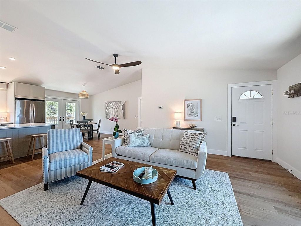 Image 3 of property listing at 1899 SHORE ACRES BOULEVARD NE, St Petersburg, FL 33703