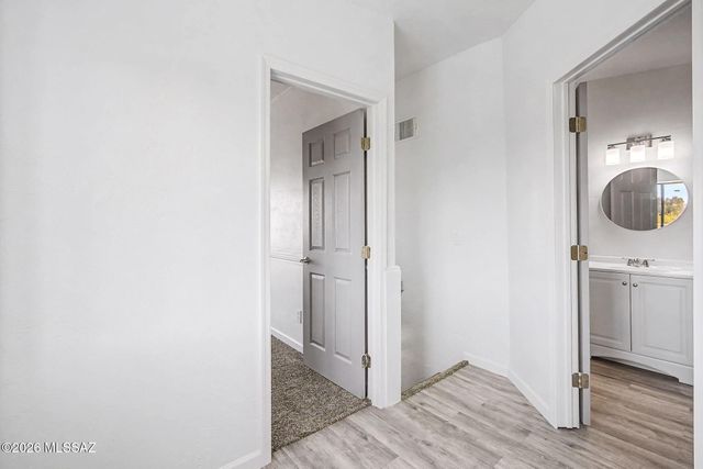 2607 W Arthur Place, Tucson, AZ 85713