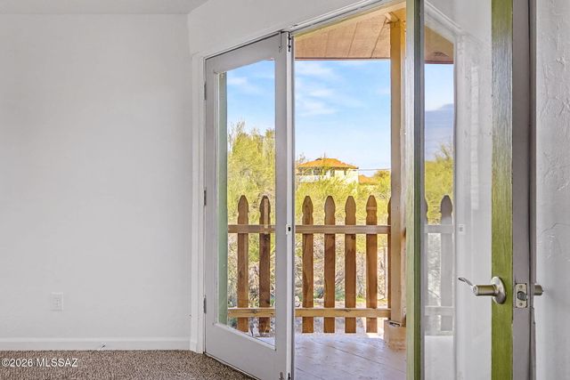 2607 W Arthur Place, Tucson, AZ 85713