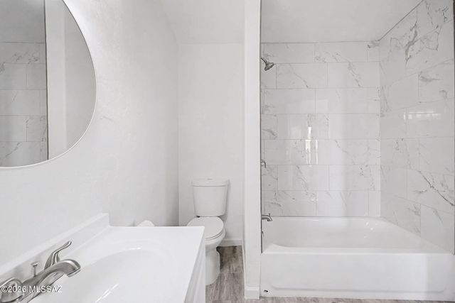 2607 W Arthur Place, Tucson, AZ 85713