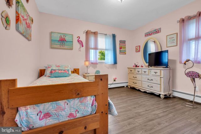 81 SHARON RD, Robbinsville, NJ 08691