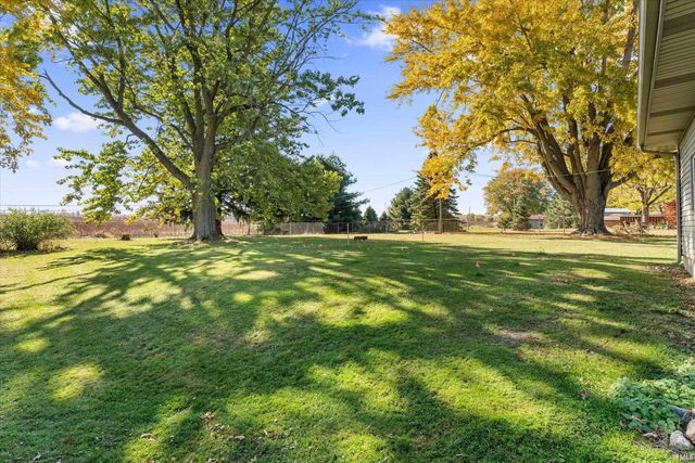 16170 Jackson Road, Mishawaka, IN 46544