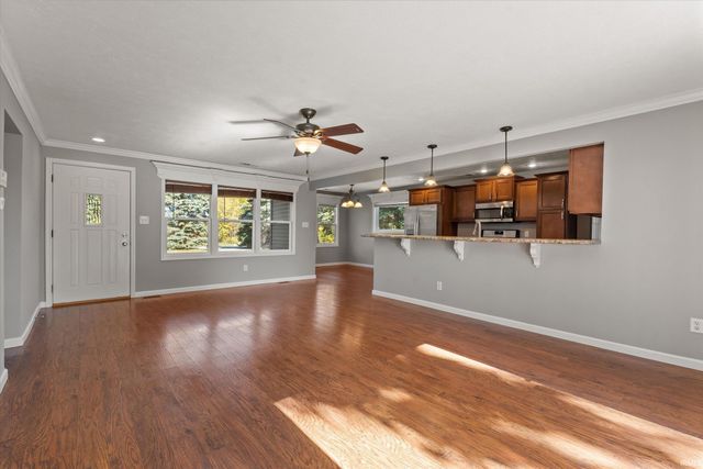 16170 Jackson Road, Mishawaka, IN 46544