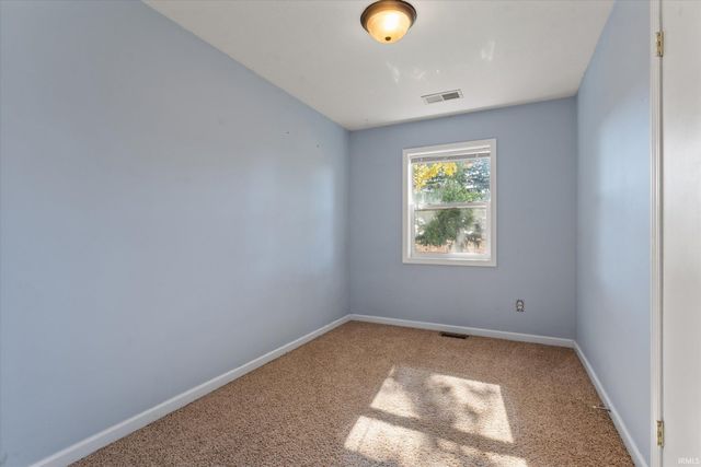 16170 Jackson Road, Mishawaka, IN 46544