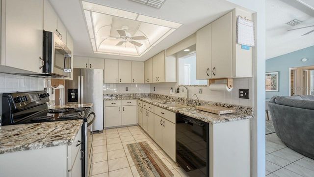 723 PORTIA STREET N, Nokomis, FL 34275