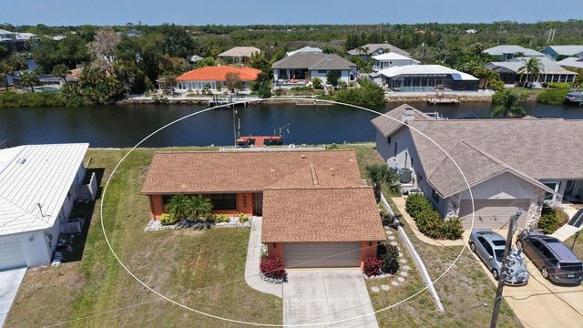 723 PORTIA STREET N, Nokomis, FL 34275