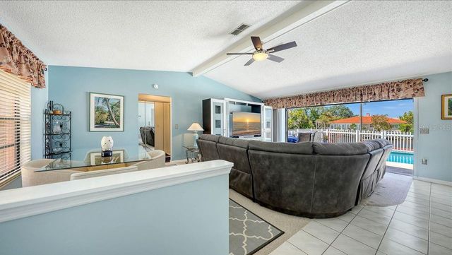 723 PORTIA STREET N, Nokomis, FL 34275