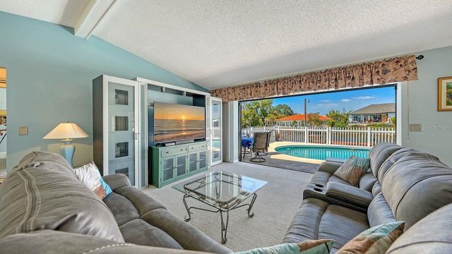 723 PORTIA STREET N, Nokomis, FL 34275