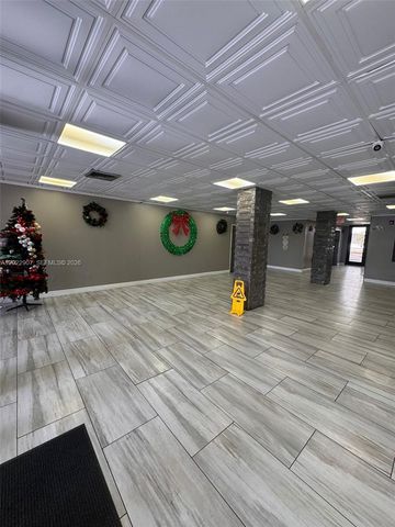 15600 NW 7th Ave 507, Miami, FL 33169