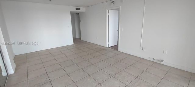 15600 NW 7th Ave 507, Miami, FL 33169