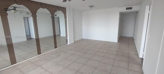 15600 NW 7th Ave 507, Miami, FL 33169