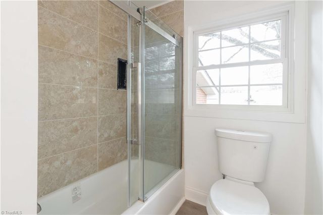 5251 Silas Creek Parkway, Winston-salem, NC 27106