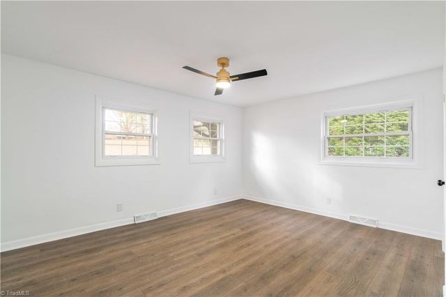 5251 Silas Creek Parkway, Winston-salem, NC 27106