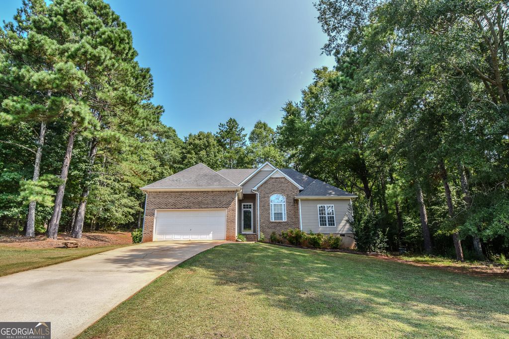 267 Whitfield Wlk, Zebulon, GA 30295