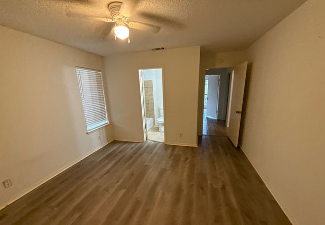 817 Oak Grove Lane, Royse City, TX 75189