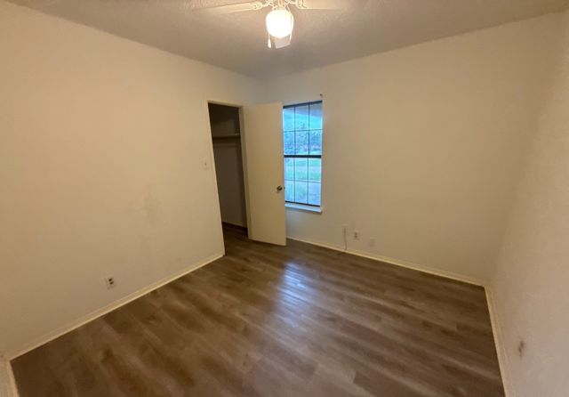 817 Oak Grove Lane, Royse City, TX 75189