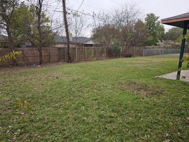 817 Oak Grove Lane, Royse City, TX 75189