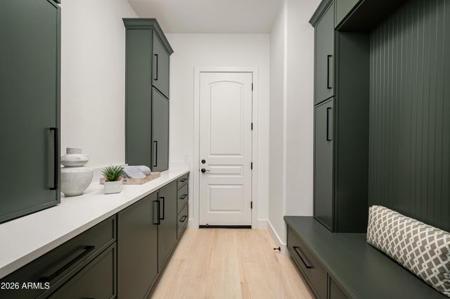 9412 E HIDDEN SPUR Trail, Scottsdale, AZ 85255