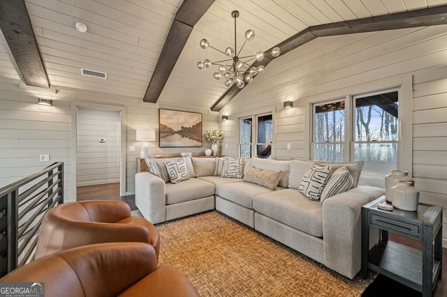 799 Bruce Mountain Road, Morganton, GA 30560