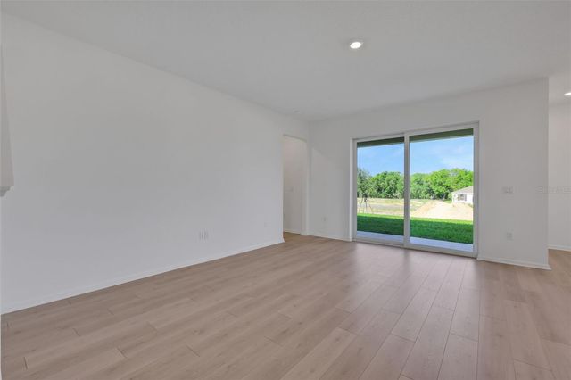 2956 SUPERMARINE ROAD, Tavares, FL 32778