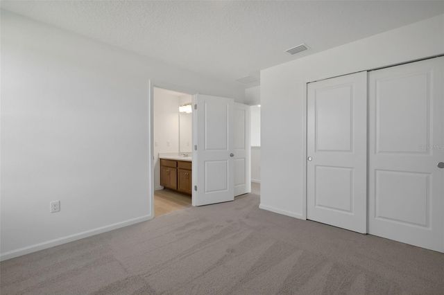 2956 SUPERMARINE ROAD, Tavares, FL 32778