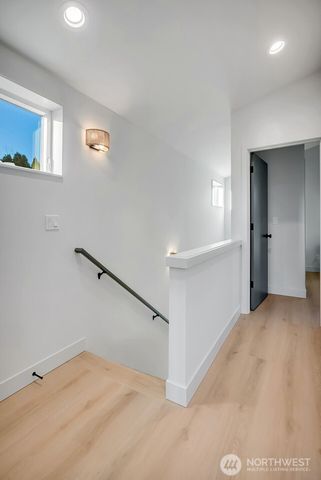 4411 S Holly Street, Seattle, WA 98118