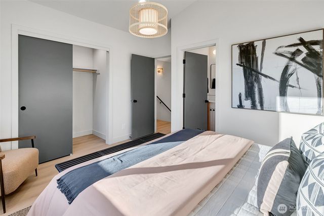4411 S Holly Street, Seattle, WA 98118