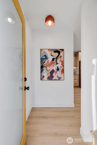 4411 S Holly Street, Seattle, WA 98118