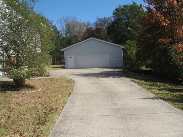 1106 Cindi Ct, Mount Juliet, TN 37122