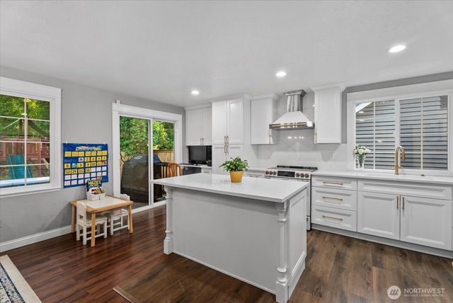 22701 12th Place W, Bothell, WA 98021