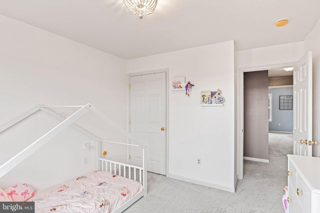 174 OLD SCHOOLHOUSE LANE, Mechanicsburg, PA 17055