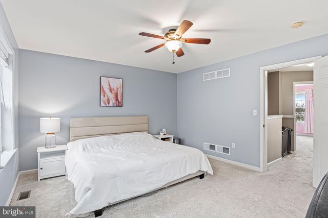 174 OLD SCHOOLHOUSE LANE, Mechanicsburg, PA 17055