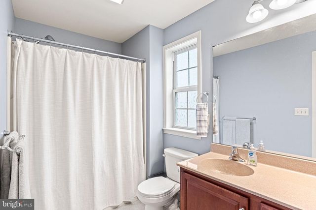 174 OLD SCHOOLHOUSE LANE, Mechanicsburg, PA 17055