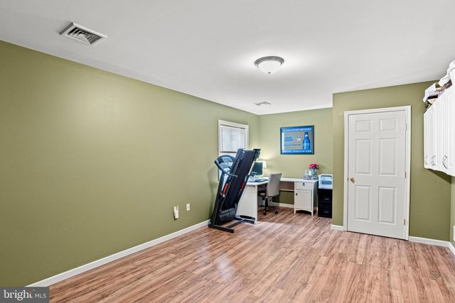 174 OLD SCHOOLHOUSE LANE, Mechanicsburg, PA 17055