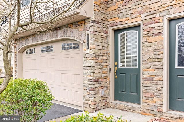 174 OLD SCHOOLHOUSE LANE, Mechanicsburg, PA 17055